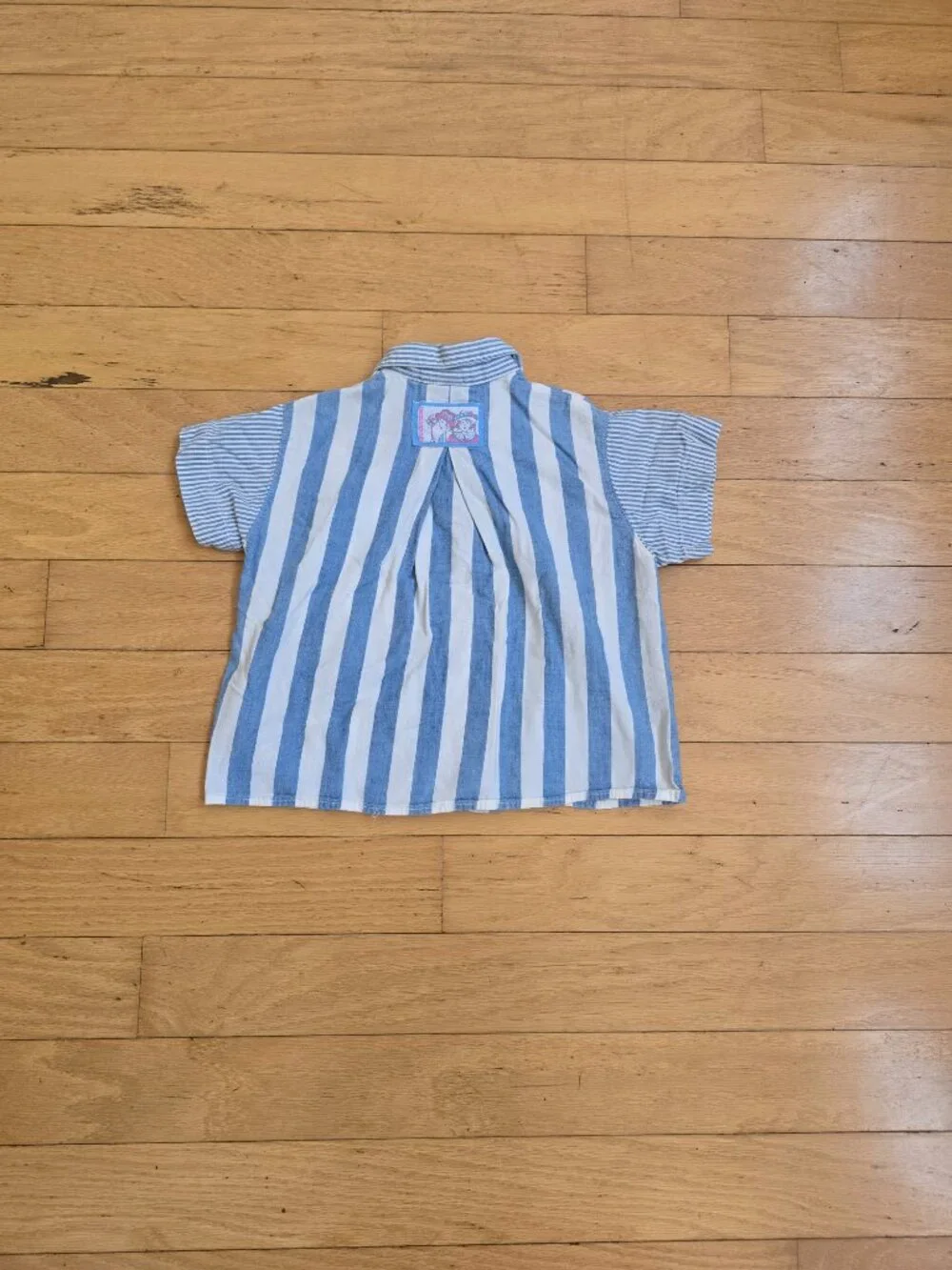 Vintage 80s | OshKosh B'Gosh Blue Stripe Short Sleeve Button Up Shirt Toddler